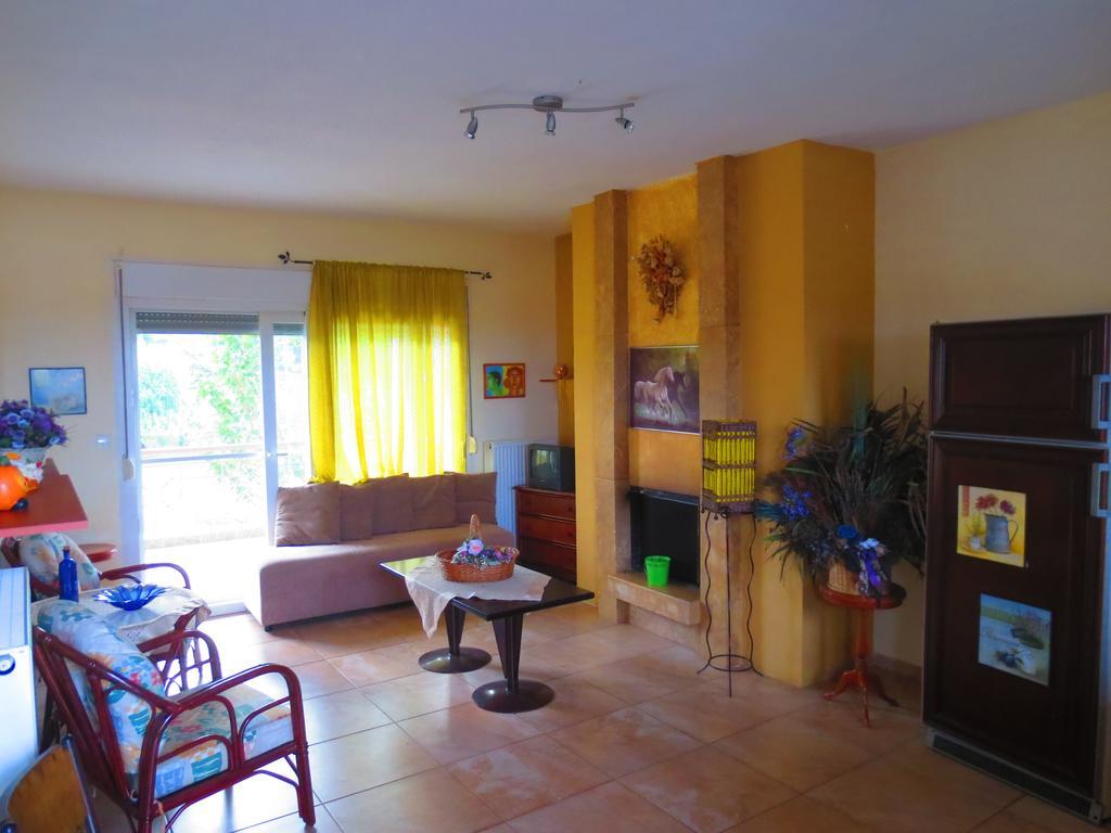 House Of Artemis In Asprovalta Apartment Luaran gambar